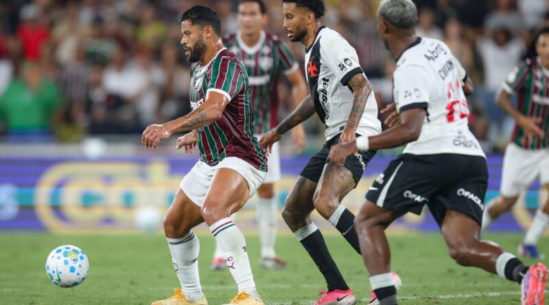 Fluminense chega a seis jogos sem vencer após eliminação para o Vasco
