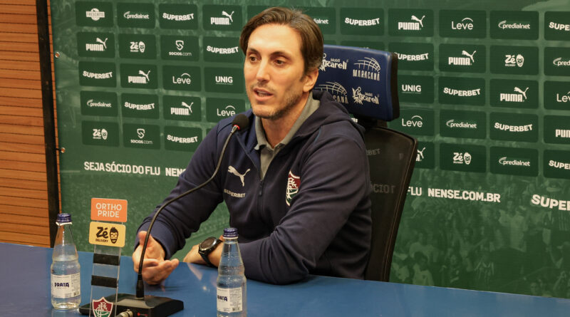 Zubeldía analisa trabalho no Fluminense após eliminação: “Não estou satisfeito”