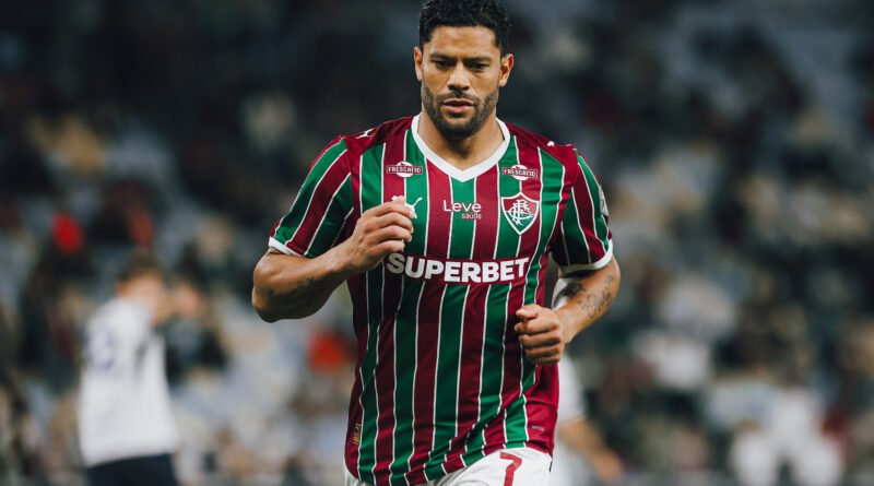 Hulk responde a vaias no Fluminense, assume cobrança e defende Zubeldía: “O culpado não é só o treinador”