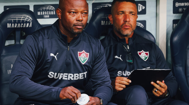 Marcão exalta vitória do Fluminense após saída de Zubeldía e desabafa: “Perdemos um soldado guerreiro”