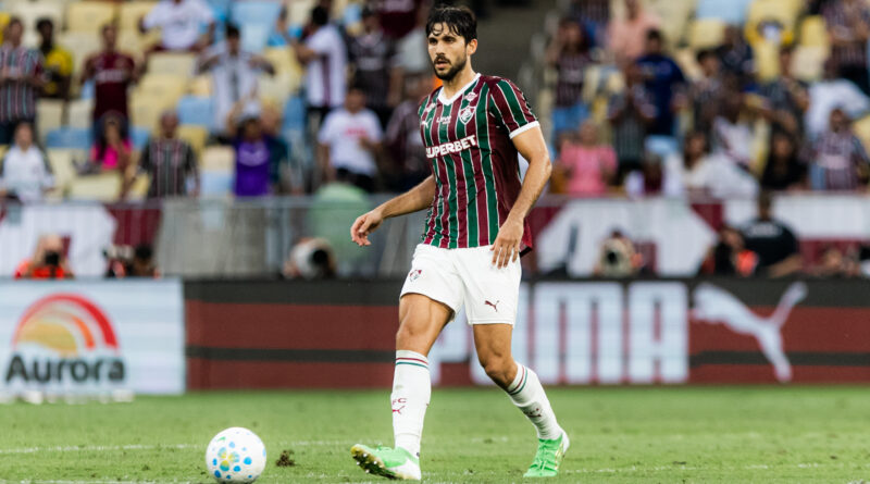 Igor Rabello sofre uma luxação no ombro e vira novo desfalque do Fluminense