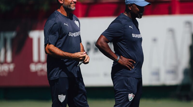 Marcão terá primeira semana livre no Fluminense antes de duelo com Athletico-PR