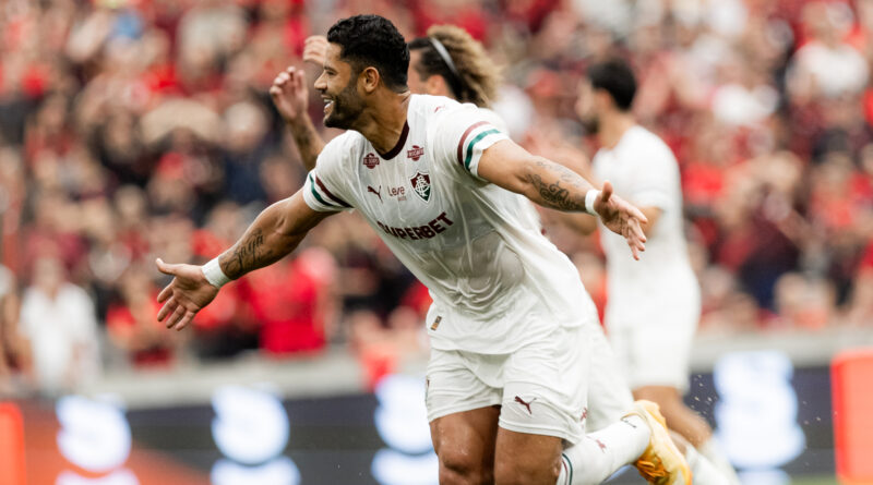 Volta por cima: Hulk soma quatro participações em gols nos últimos três jogos de Brasileirão e engata boa fase no Fluminense