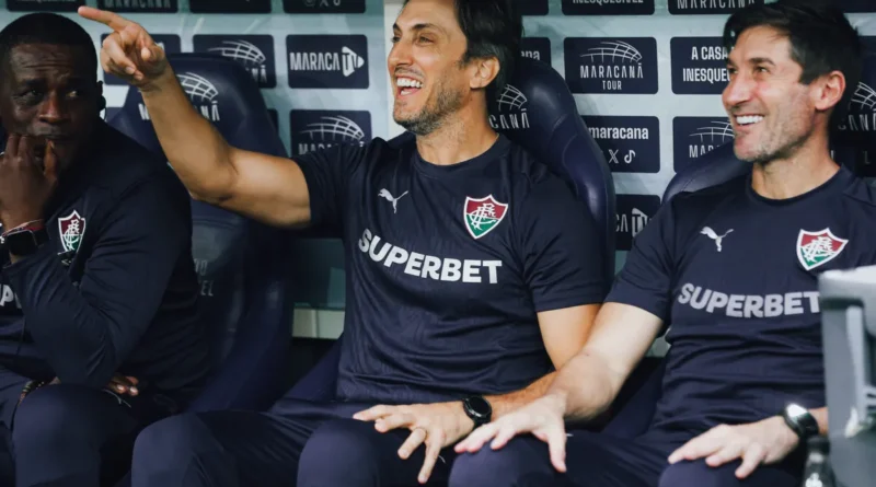 Zubeldía projeta integração com Fred na base do Fluminense e brinca com o ídolo tricolor: “É ídolo até que perca três partidas”
