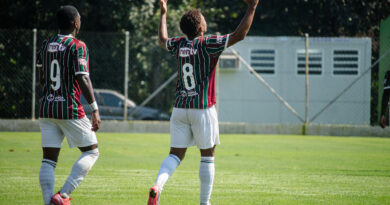 Fluminense vence o Bangu no encontro entre Fred x Thiago Neves Fluminense vence o Bangu no encontro entre Fred x Thiago Neves