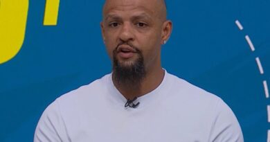 Felipe Melo detona Zubeldía após demissão no Fluminense e dispara: “Acho que foi tarde, era chamado de inimigo da base na minha casa” Felipe Melo detona Zubeldía após demissão no Fluminense e dispara: “Acho que foi tarde, era chamado de inimigo da base na minha casa”