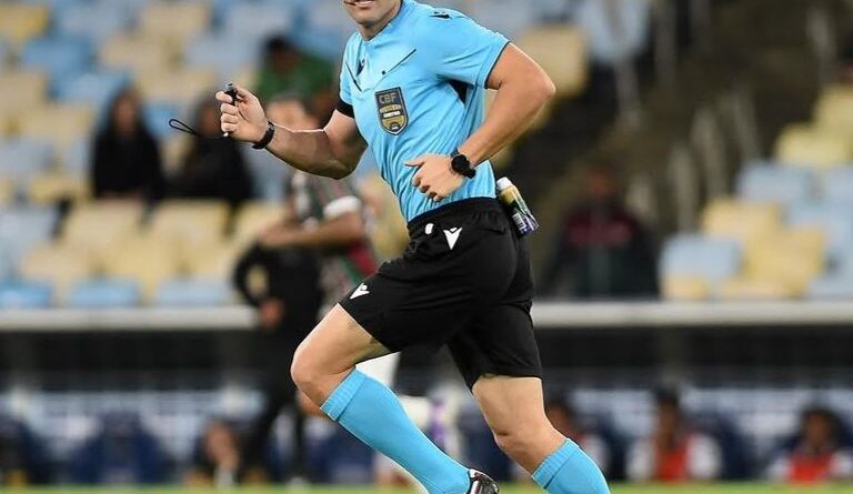 Fluminense x Remo: confira a arbitragem para duelo no Maracanã