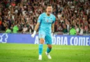 Fábio ganha votação da torcida e é apontado como principal jogador do Fluminense na temporada