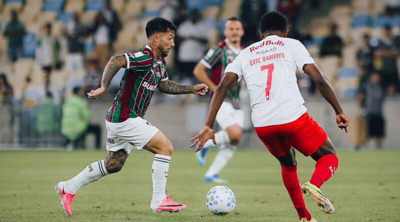 Investigação sobre Lucho Acosta se aproxima do fim no STJD, mas Fluminense mantém cautela