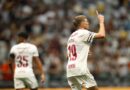 Após gol contra o Atlético-MG, Castillo busca se firmar no Fluminense