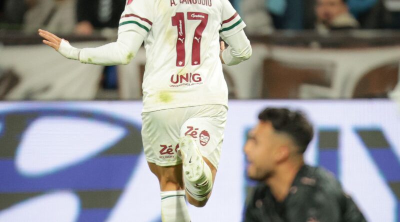 Classsificado! Fluminense perde para o Platense, mas avança à semifinal da Libertadores