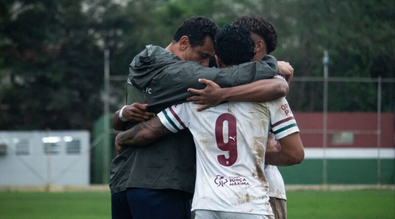Fluminense vence o Botafogo por 3 a 0 no Carioca sub-20 e segue invicto com Fred no comando