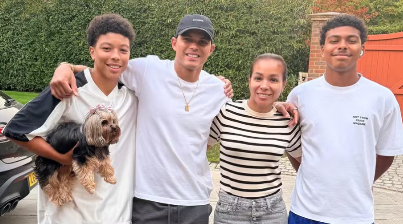 Thiago Silva volta ao Fluminense após rever a família e faz desabafo: “Nunca é fácil para um pai deixar sua família”