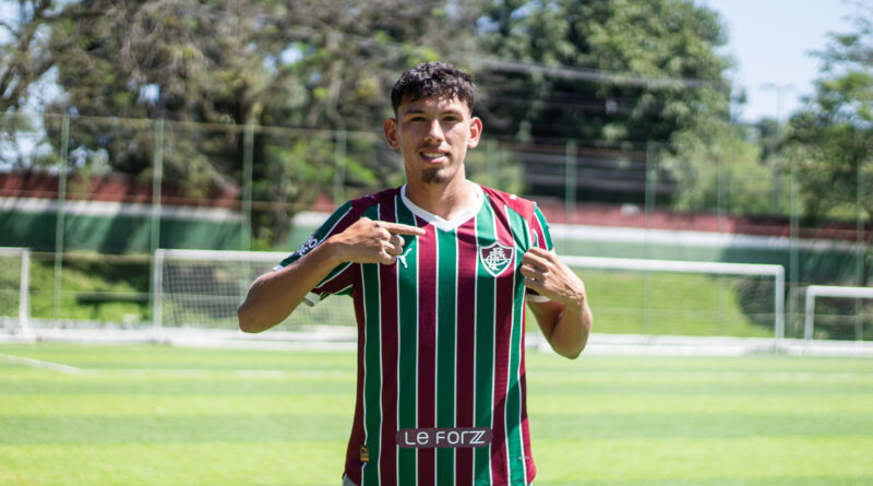 Fluminense acerta contratação do paraguaio Carlos Areco para equipe Sub-20