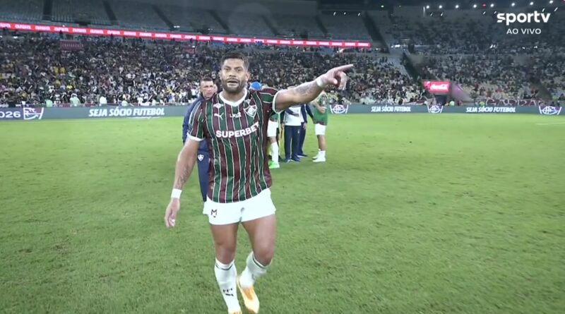 Hulk detona arbitragem após primeiro tempo tenso no Maracanã: “Não tem personalidade”