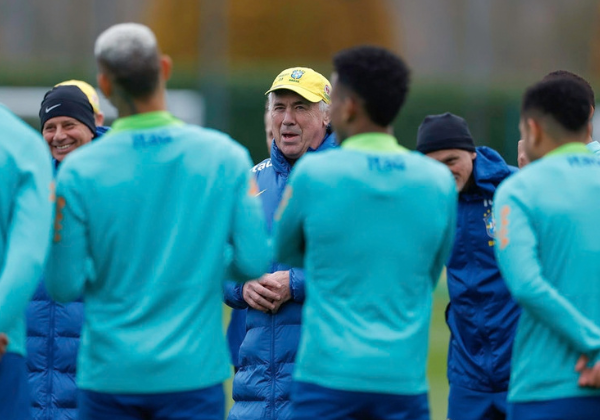 Convocado pela primeira vez, Martinelli se apresenta à Seleção Brasileira para amistosos contra Austrália e Índia