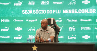 Marcão elogia atuação de Riquelme e analisa derrota do Fluminense para o Atlético-MG: “Foi muito bem”