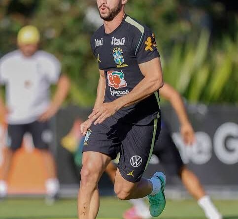 Martinelli revela conselho de Thiago Silva após convocação para a Seleção