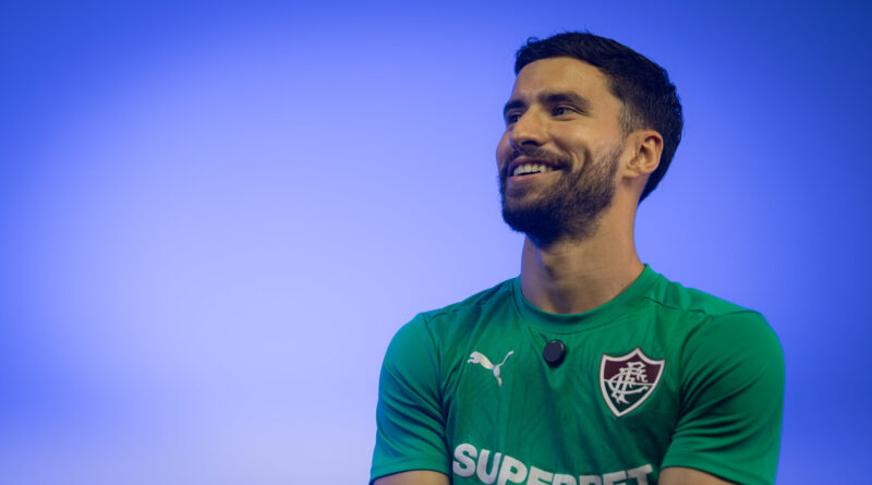Martinelli ganha espaço na Seleção após escolha de Ancelotti por mais opções no meio
