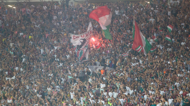 CONMEBOL multa Fluminense em 90 mil dólares por infrações no jogo contra o Platense