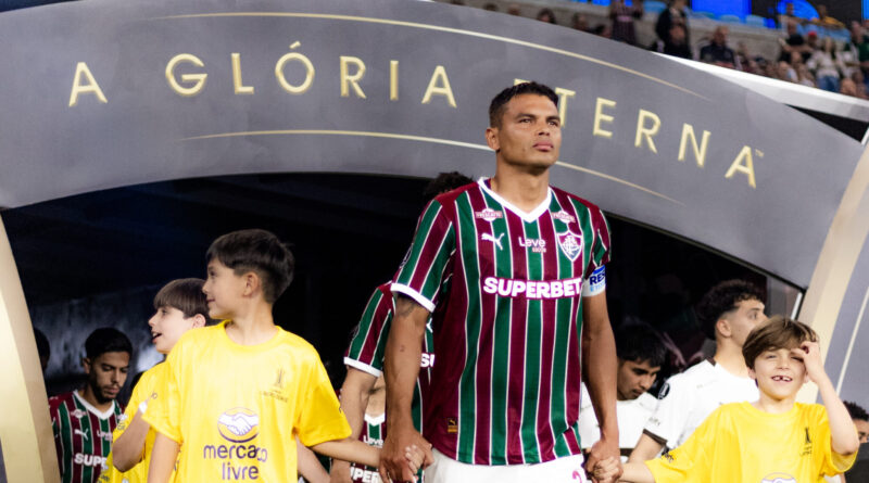 Thiago Silva defende marca impressionante e nunca perdeu um jogo de Libertadores no Maracanã pelo Fluminense