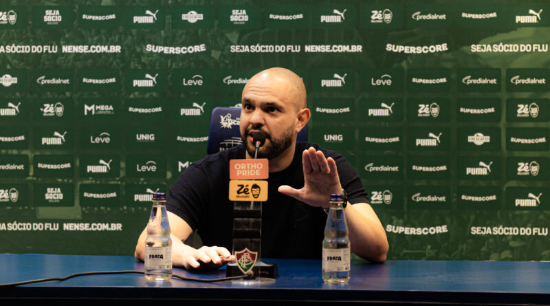 Matheus Montenegro dispara contra a arbitragem do Fla x Flu: “Um Lixo”