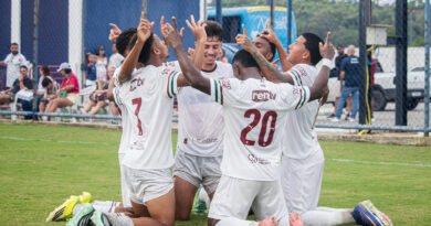 Fluminense vence o Maricá e assume a liderança momentânea do Carioca Sub-20 Fluminense vence o Maricá e assume a liderança momentânea do Carioca Sub-20