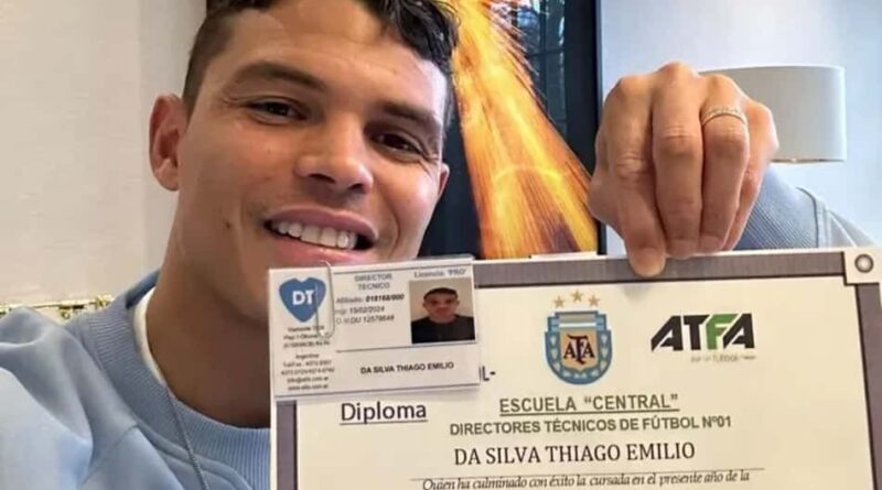 Thiago Silva e Felipe Melo se manifestam após serem citados em caso de compra de licenças falsas de treinador